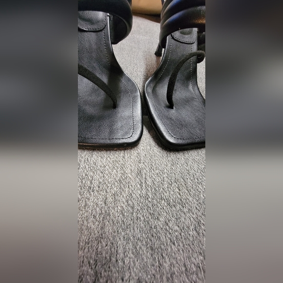 French Connection Elegant Black Sandals Size 8.5 - Picture 6 of 8